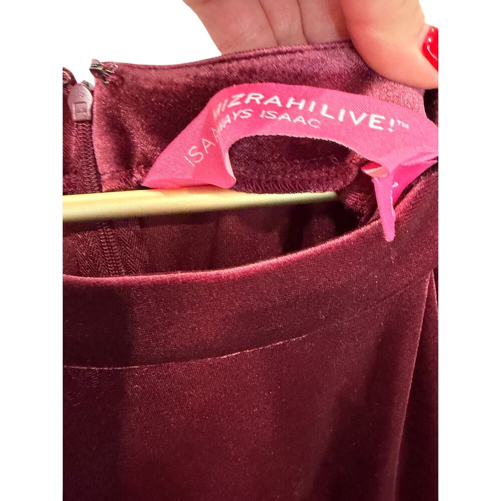 โจ ISAAC MIZRAHI Burgundy Fit & Flare Velvet Touch Dress 4 EUC Short Sleeve ๐ท - Picture 5 of 7
